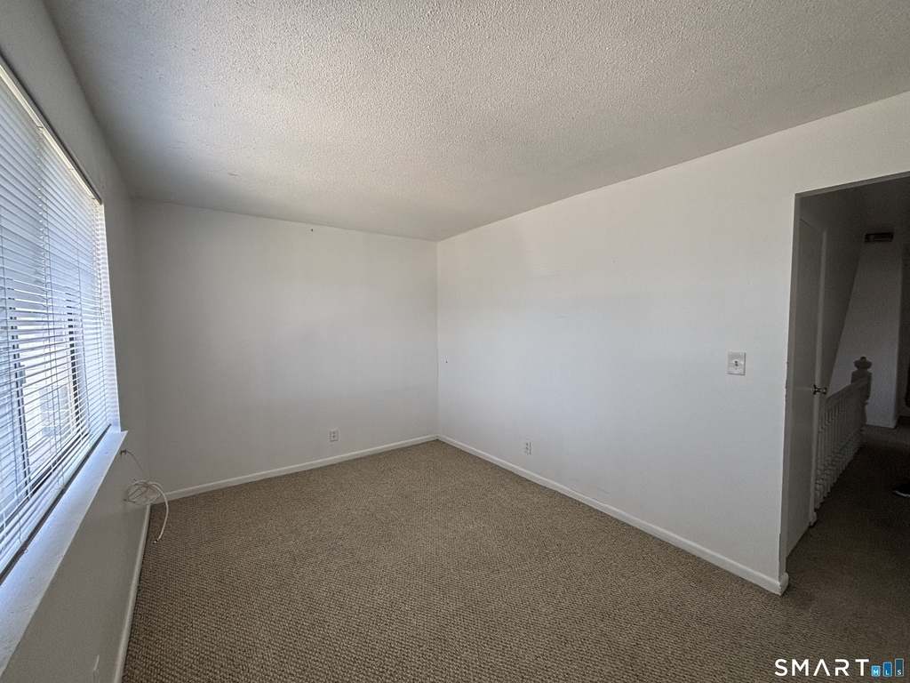276 East Avenue - Photo 2