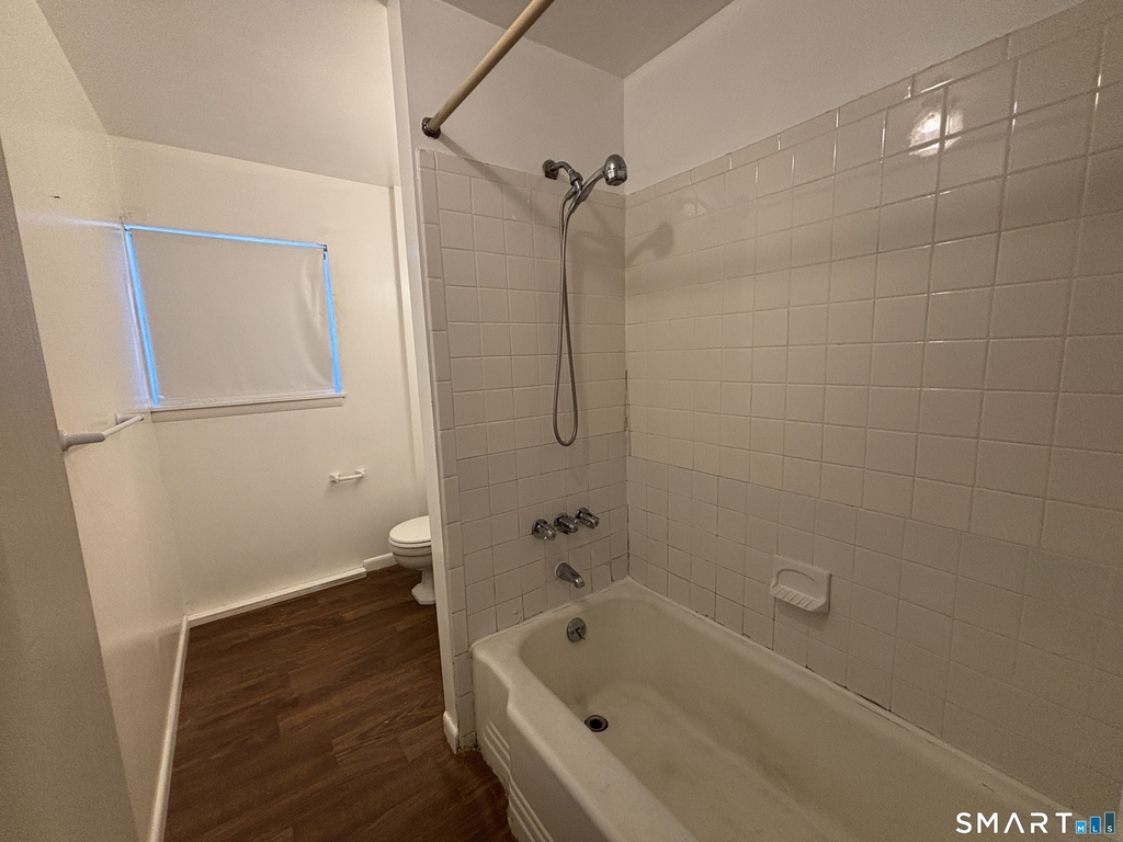 276 East Avenue - Photo 6