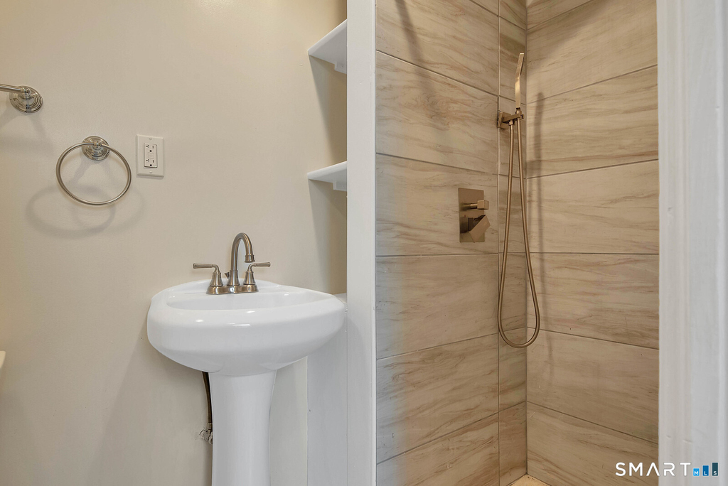 120 Main Street - Photo 7