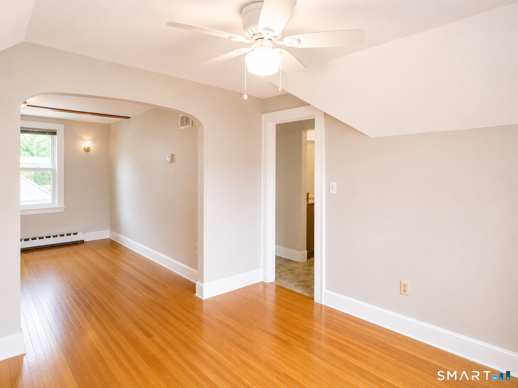 386 Brightwood Avenue - Photo 5