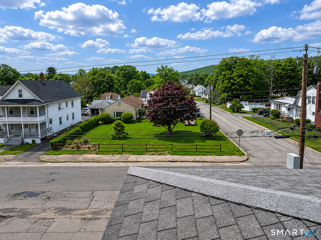 386 Brightwood Avenue - Photo 11