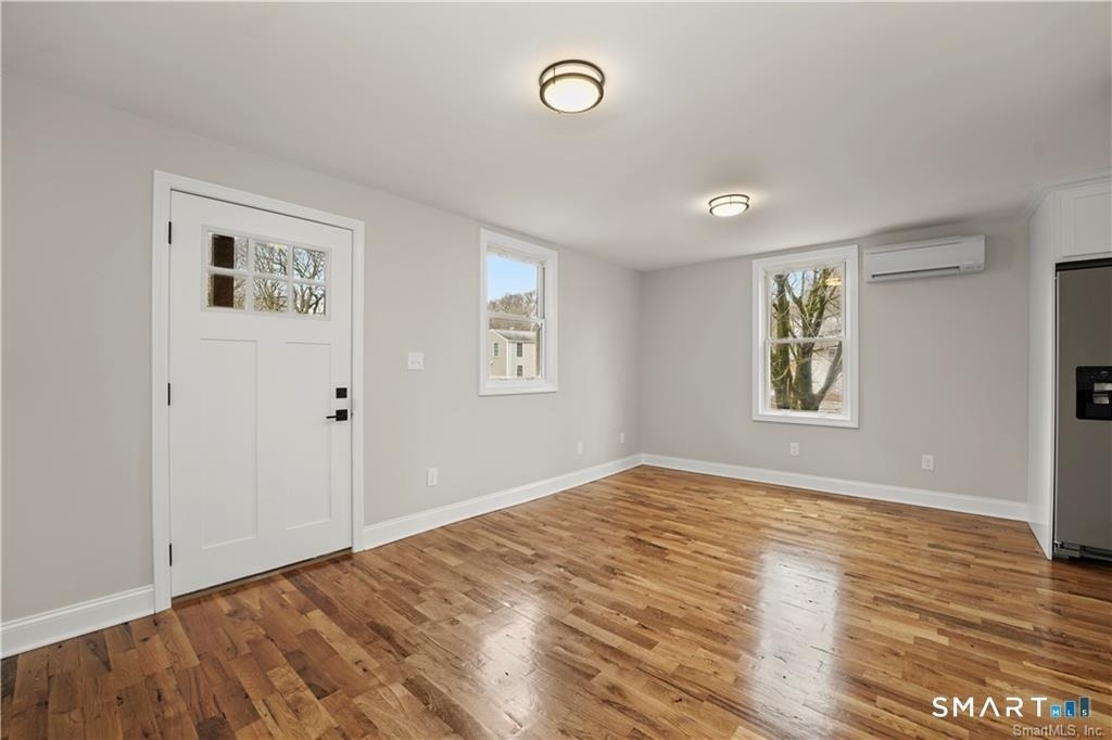 49 Long Hill Avenue - Photo 2