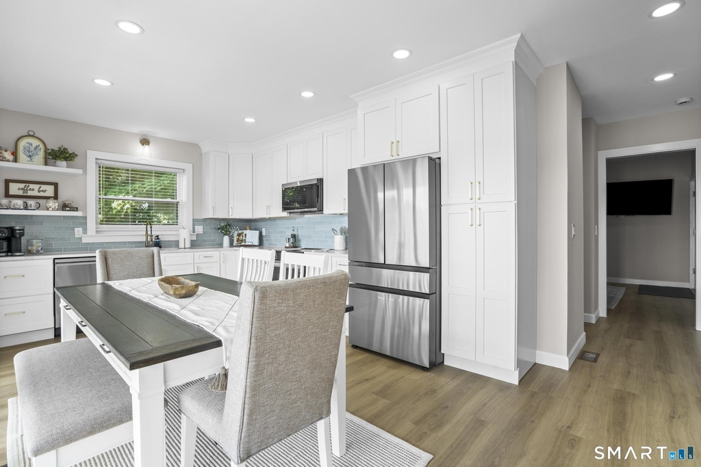 270 Elm Street - Photo 12