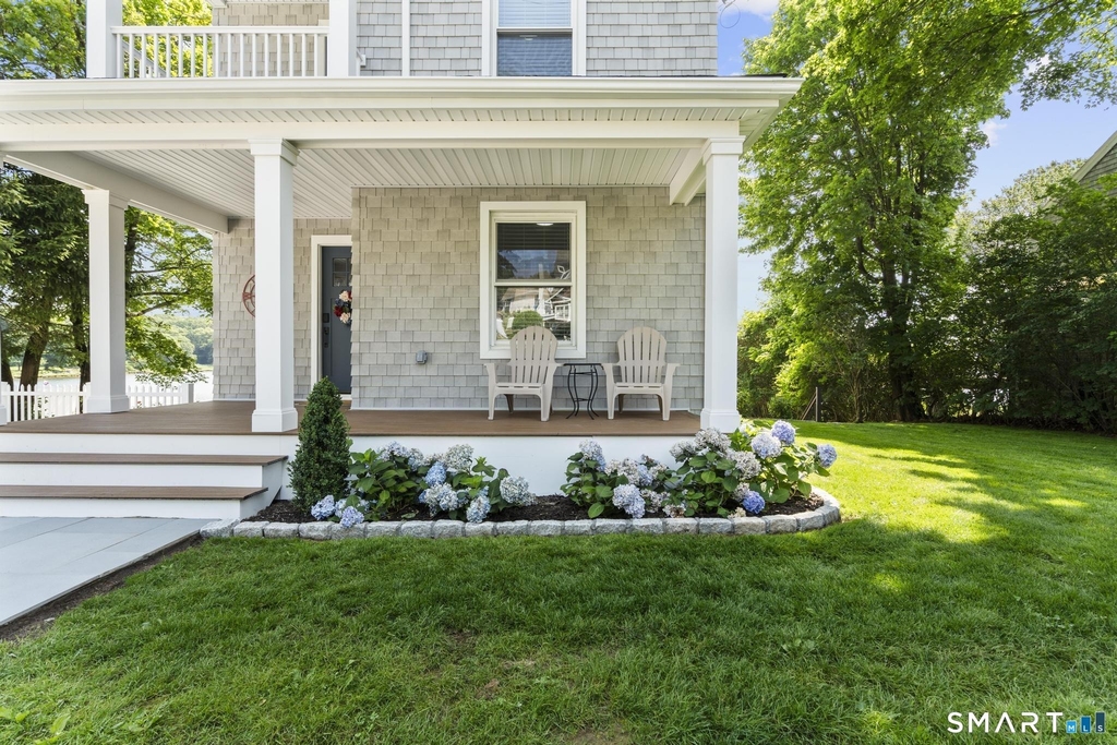 270 Elm Street - Photo 7