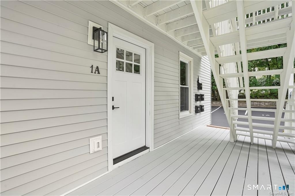 174 Coram Avenue - Photo 10