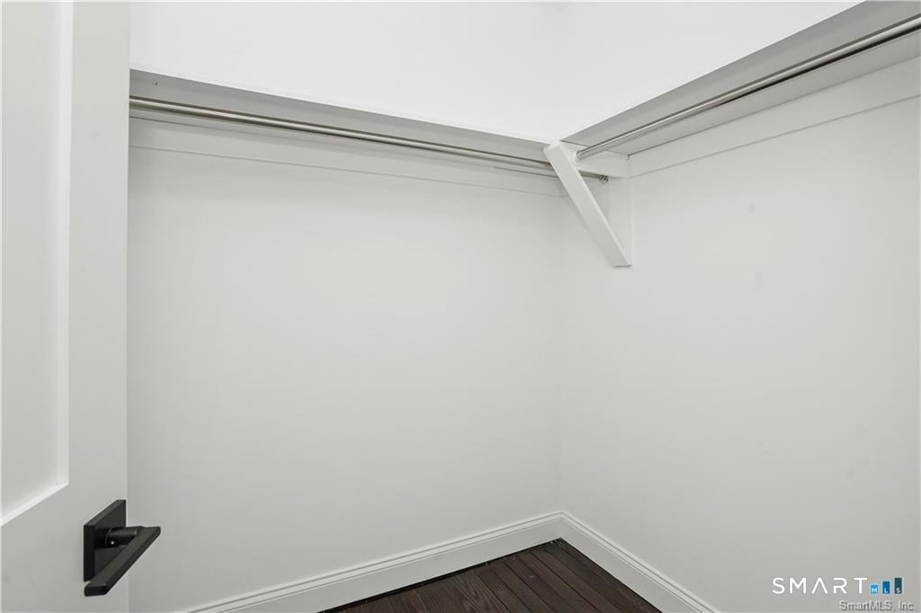 174 Coram Avenue - Photo 8