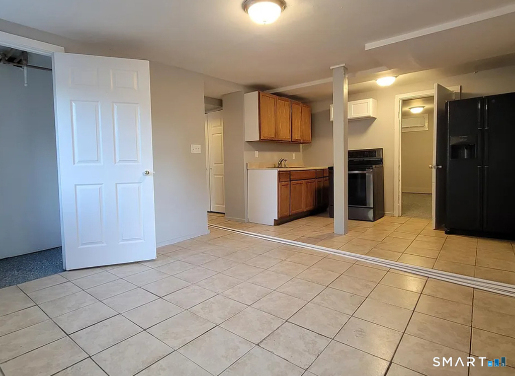 50 Olive Street - Photo 2