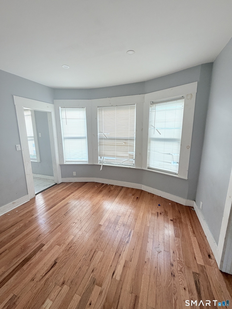 161 Lamberton Street - Photo 3