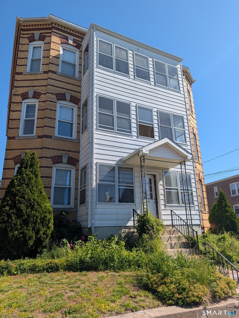 23 Lyman Street - Photo 0