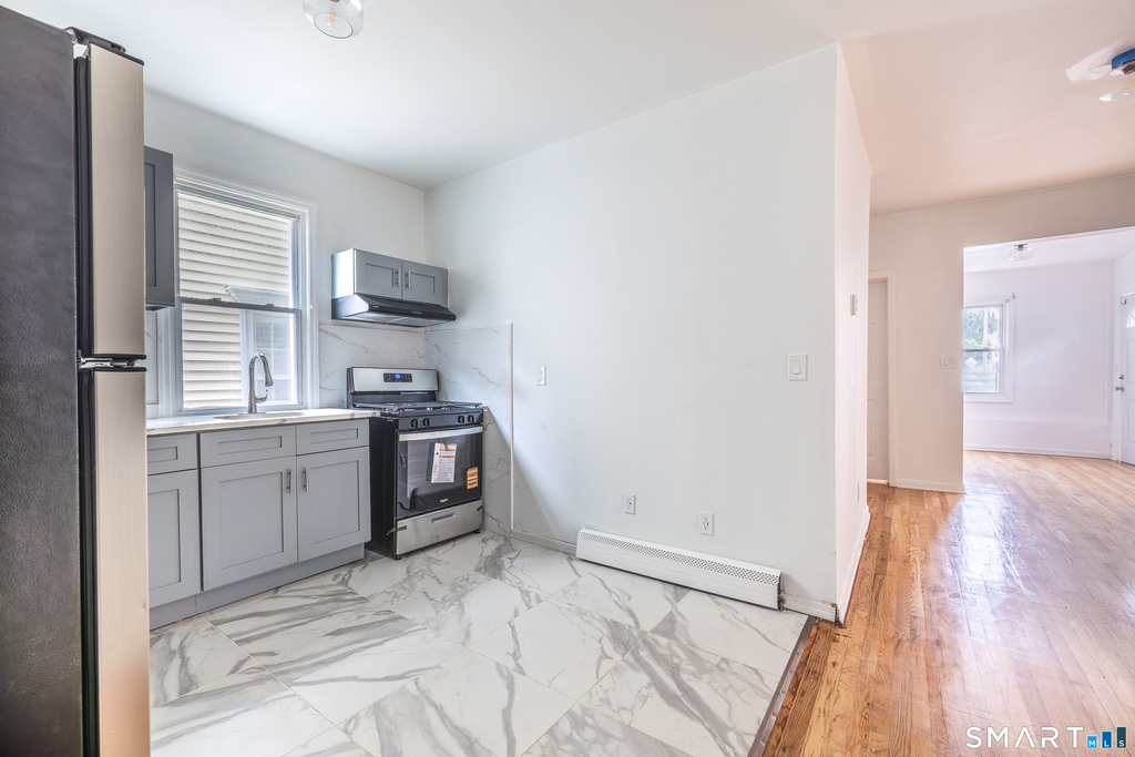 1254 Pembroke Street - Photo 1
