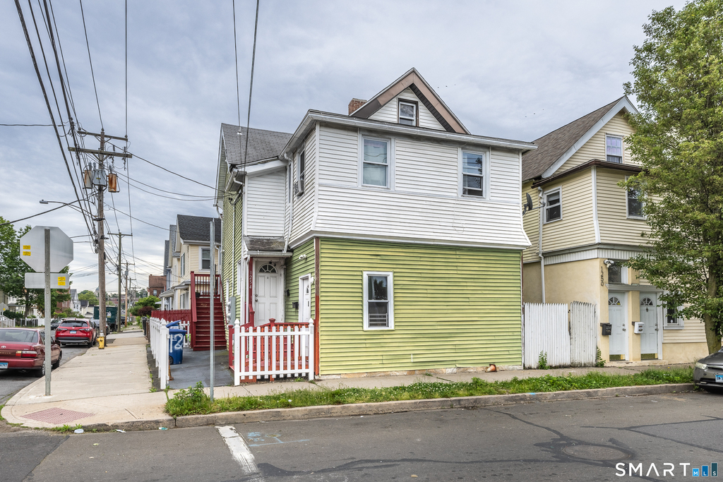 1254 Pembroke Street - Photo 12