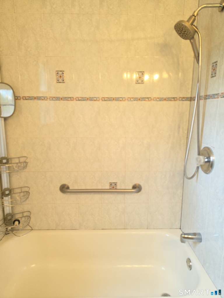 64 Wislock Street - Photo 9