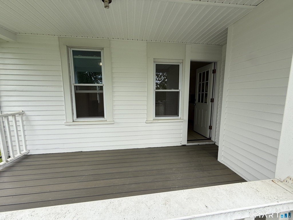 131 Eastern Drive - Photo 8