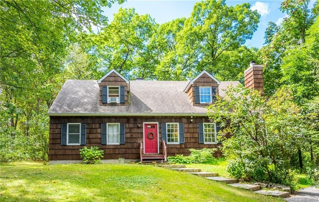 42 South Road - Photo 2