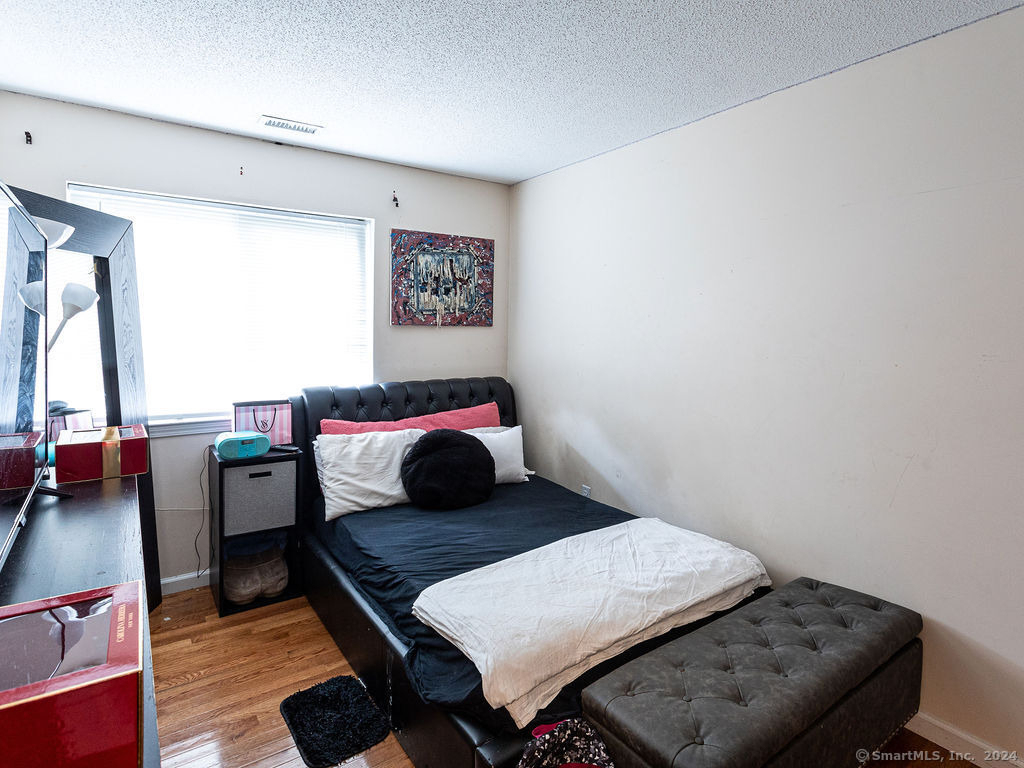 309 Ely Avenue - Photo 12