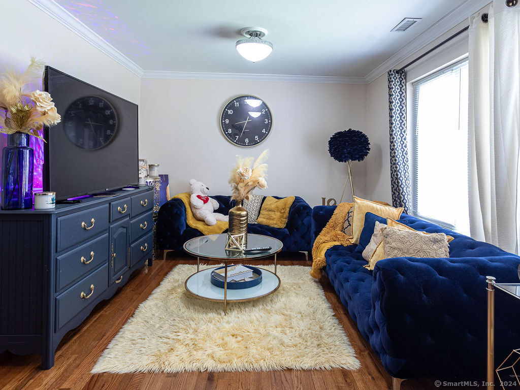 309 Ely Avenue - Photo 0