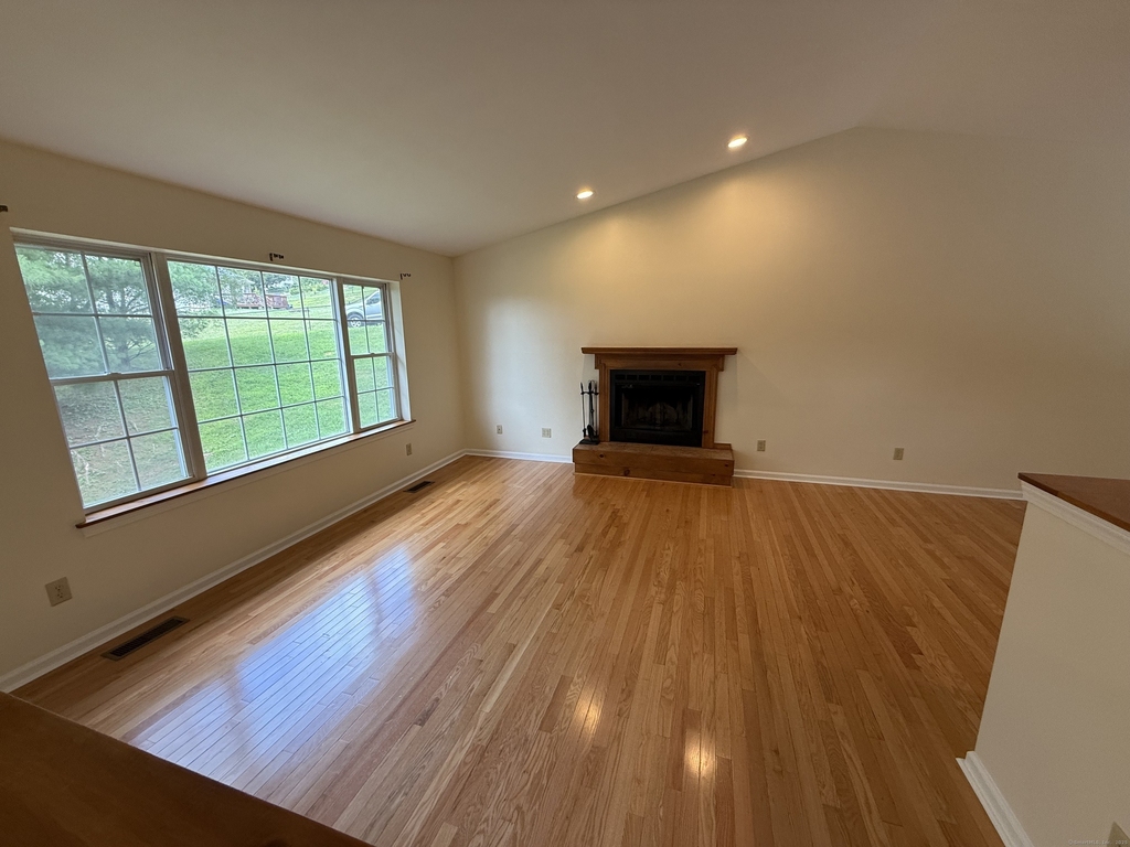 183 Osborn Road - Photo 4