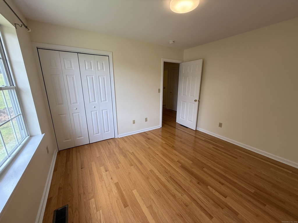 183 Osborn Road - Photo 19