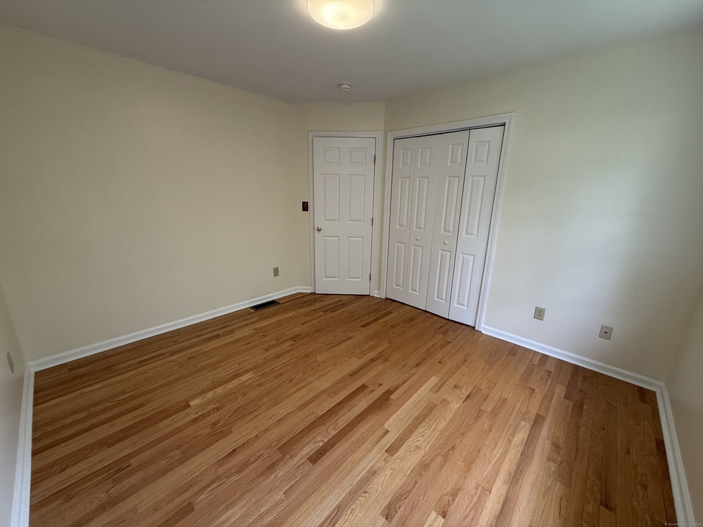 183 Osborn Road - Photo 18