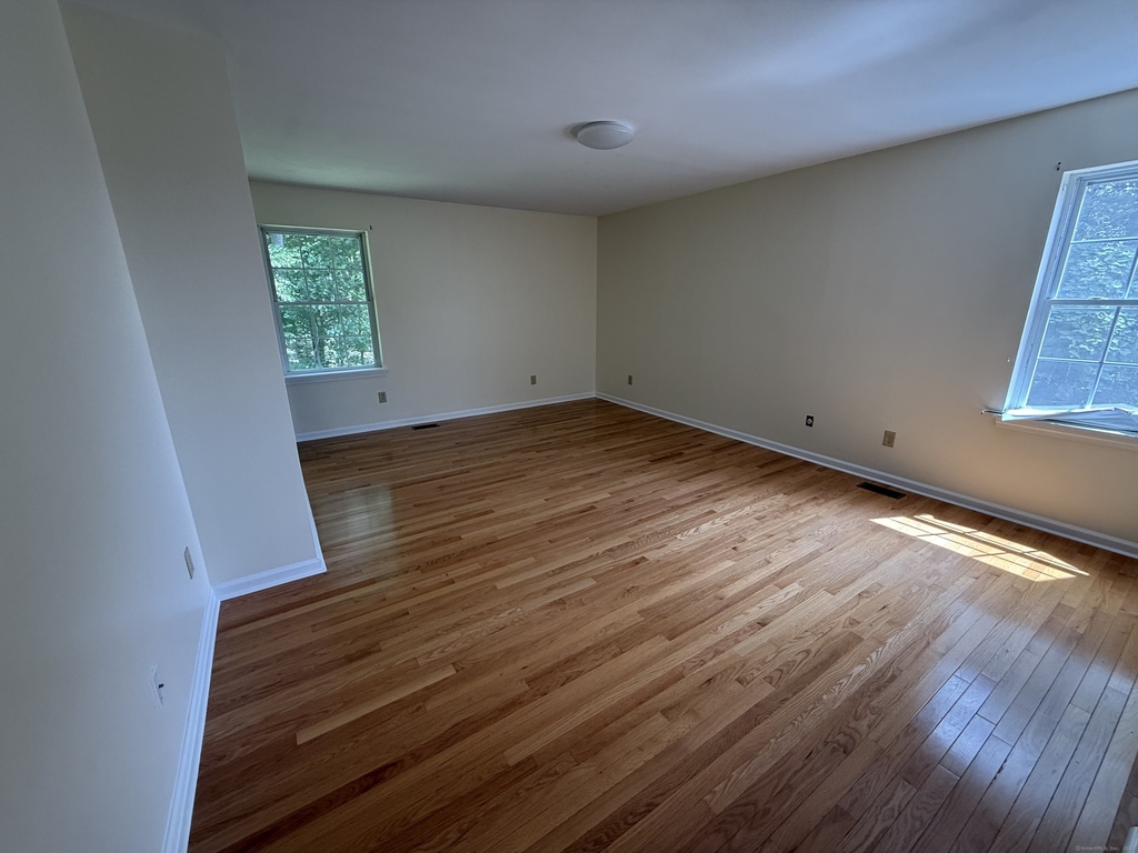 183 Osborn Road - Photo 9