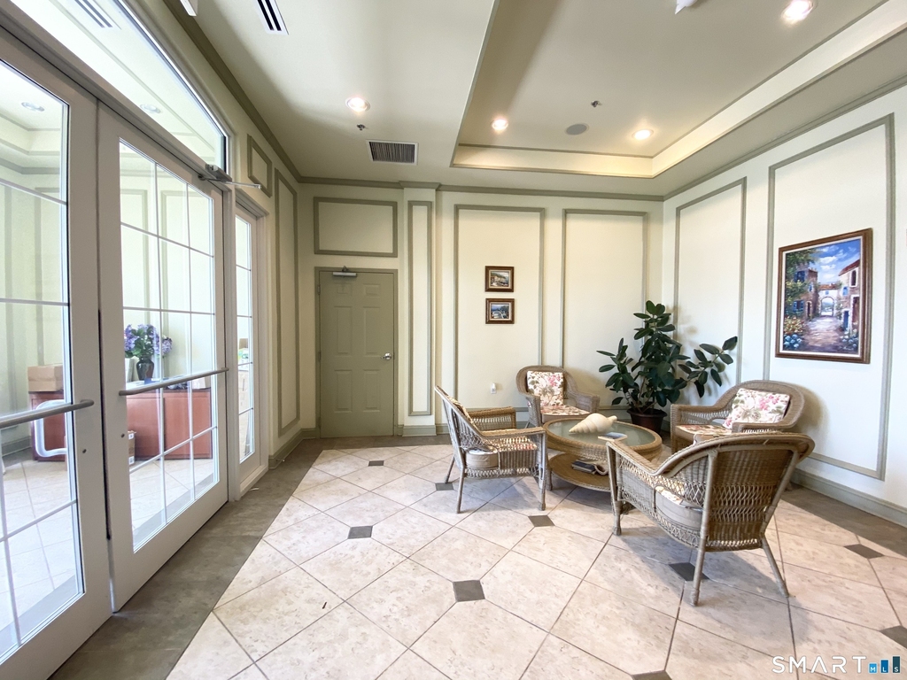343 Beach Street - Photo 3