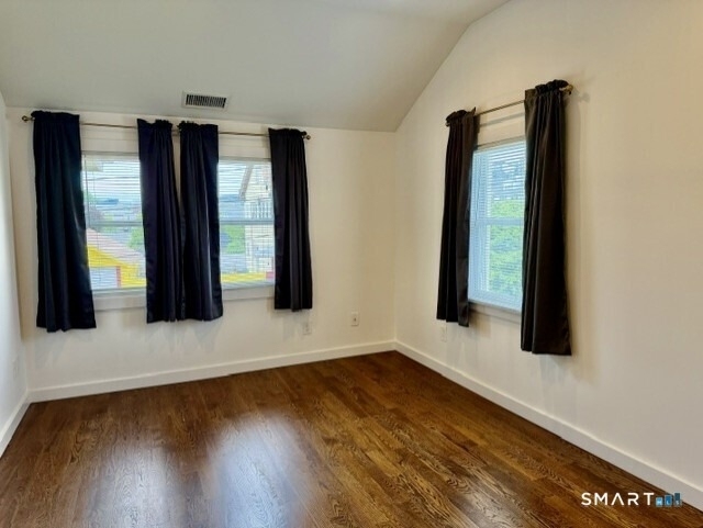 10 Wells Avenue - Photo 16