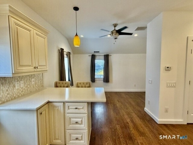 10 Wells Avenue - Photo 6