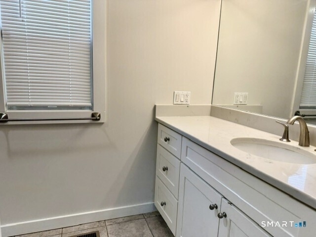 10 Wells Avenue - Photo 11