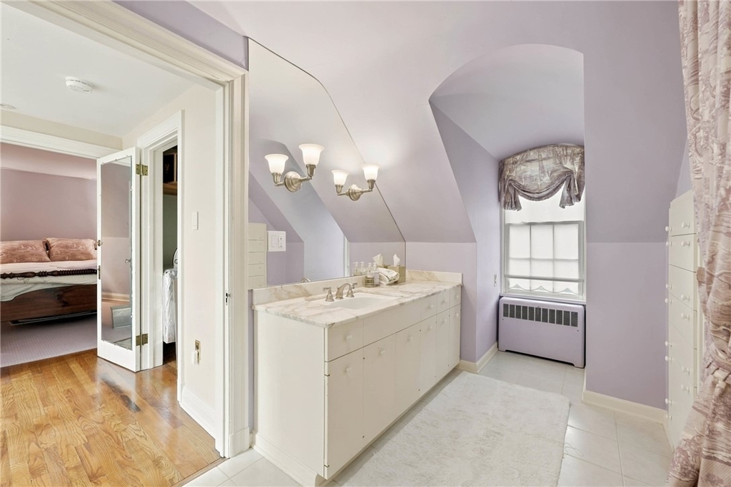506 Roslyn Place - Photo 23