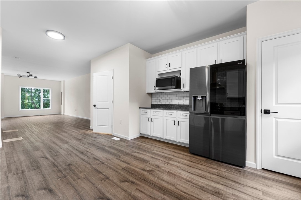 902 Morrison St - Photo 4