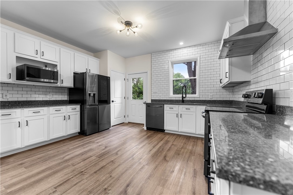 902 Morrison St - Photo 6