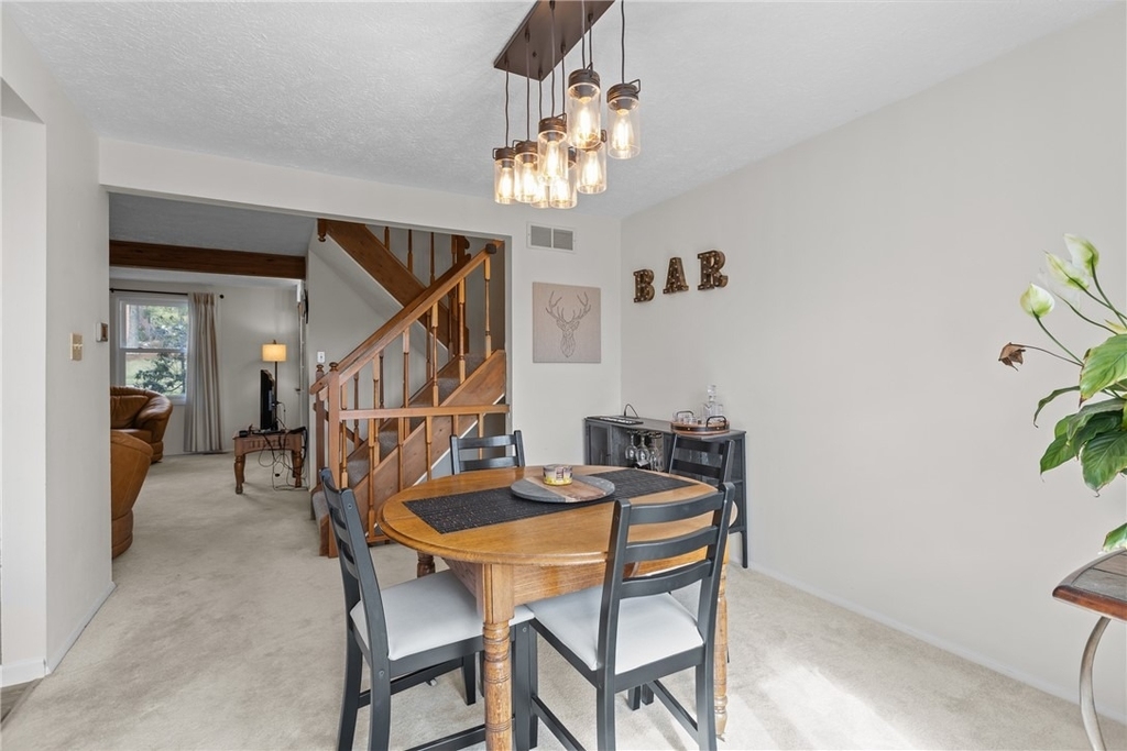 264 Scott Ln - Photo 4