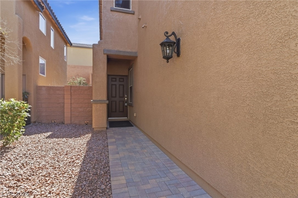 7373 Puddle Duck Street - Photo 2