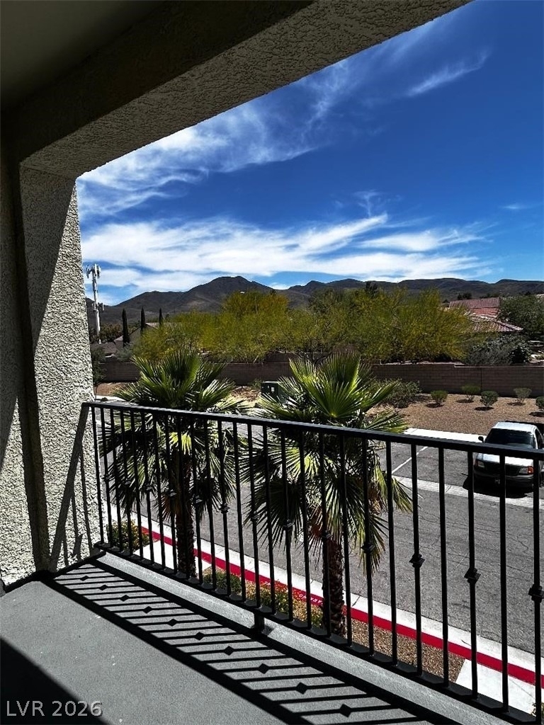 2555 Hampton Road - Photo 2