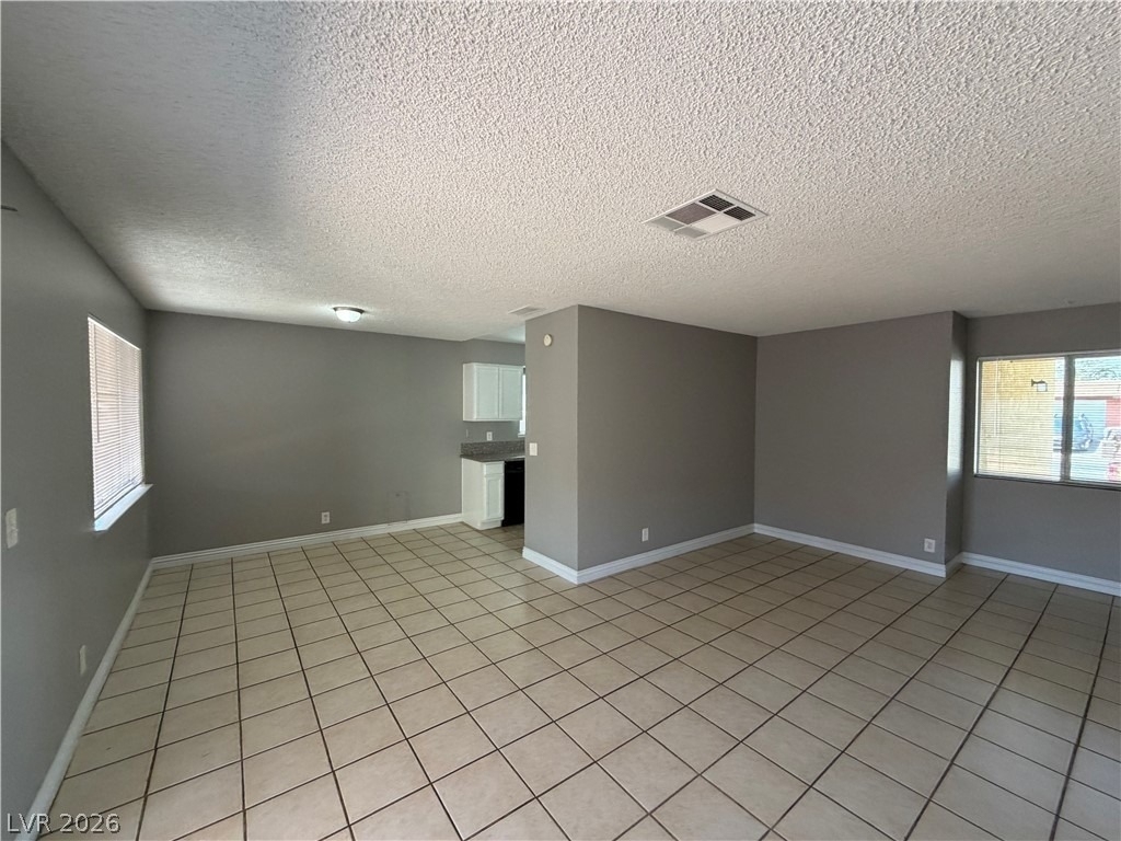 4732 Chantilly Avenue - Photo 4