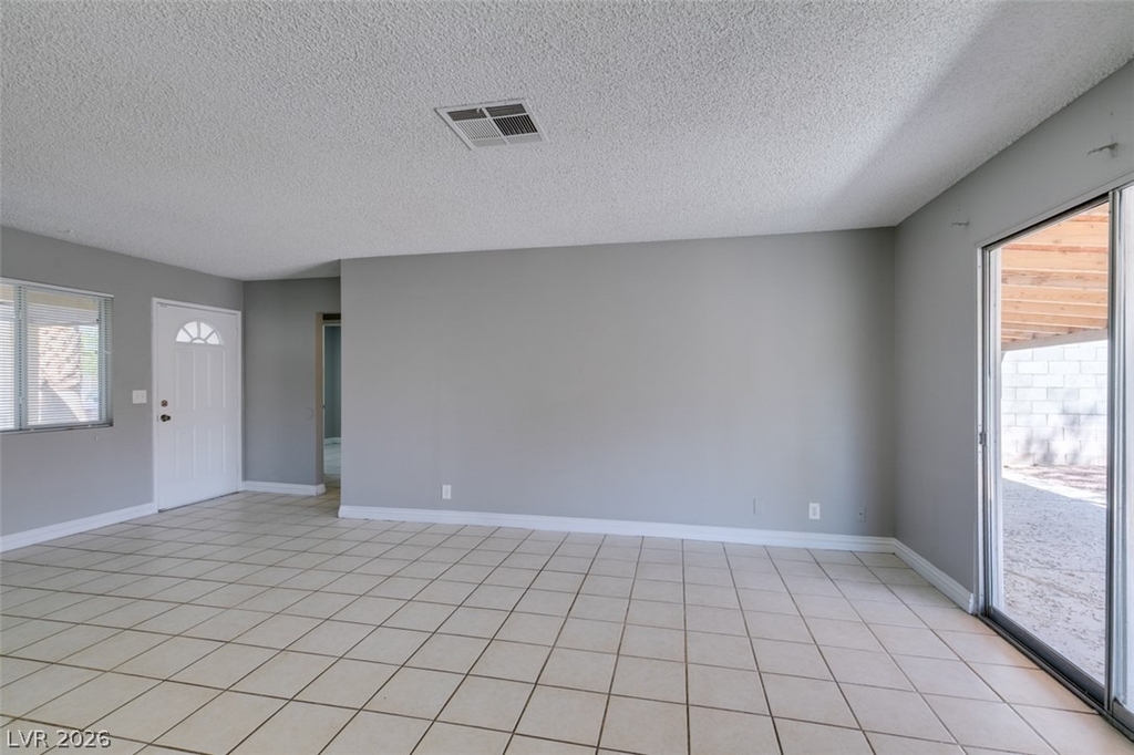 4732 Chantilly Avenue - Photo 8
