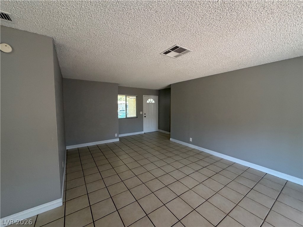 4732 Chantilly Avenue - Photo 15