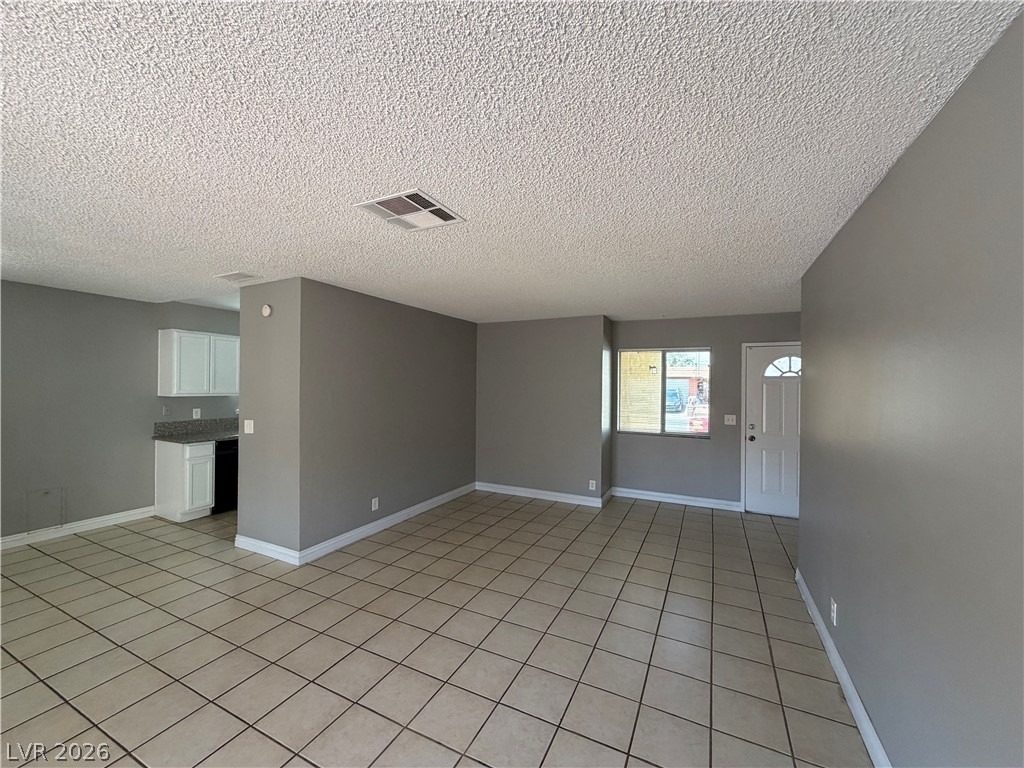 4732 Chantilly Avenue - Photo 5