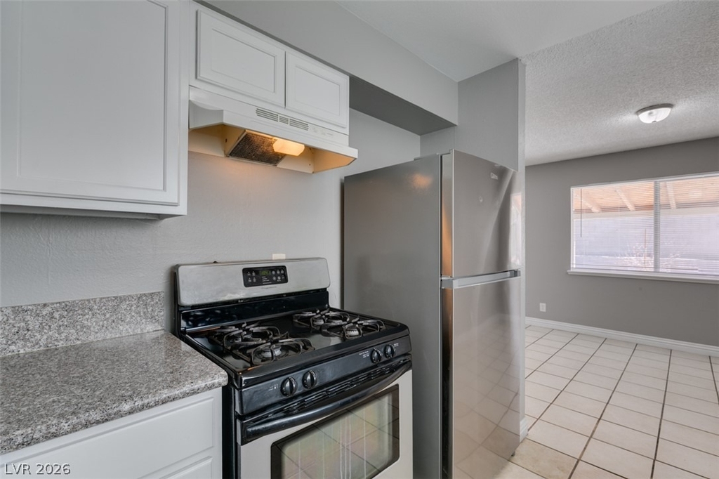 4732 Chantilly Avenue - Photo 24