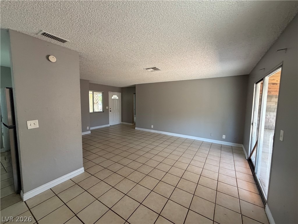 4732 Chantilly Avenue - Photo 13