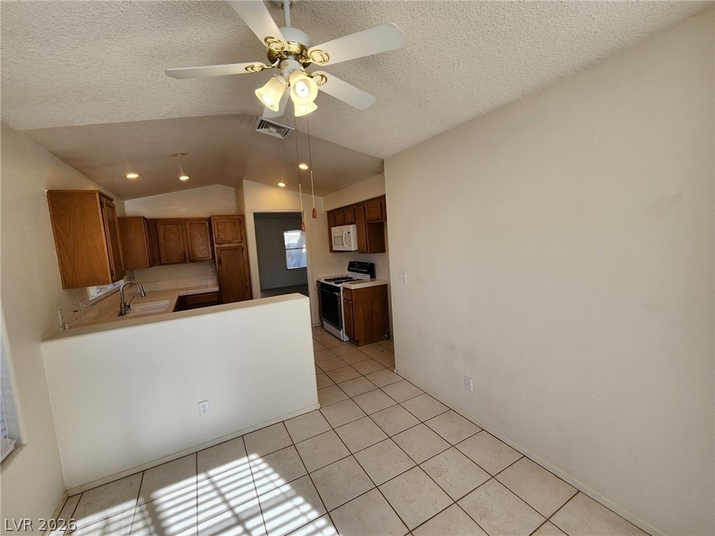 1720 Navarre Lane - Photo 15