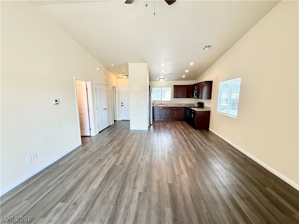 640 E Alabama Street - Photo 2