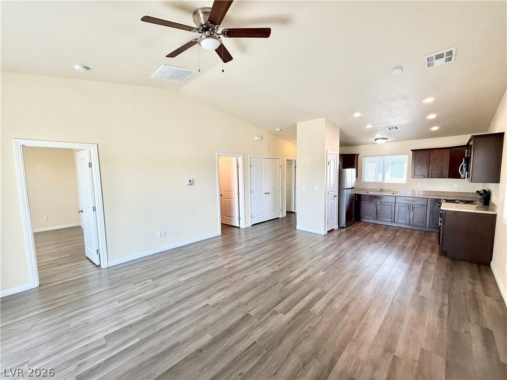 640 E Alabama Street - Photo 1