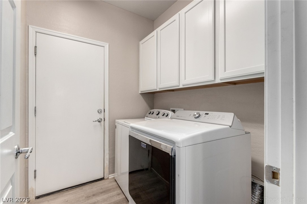 6092 Fox Creek Avenue - Photo 33
