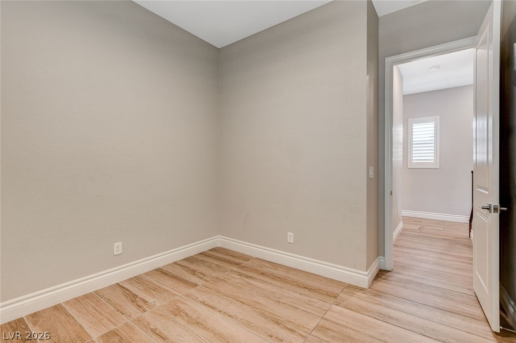 4124 Elegant Chateau Street - Photo 8