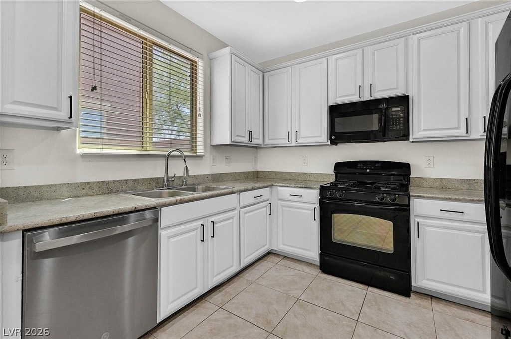 10187 Palazzo Marcelli Court - Photo 4