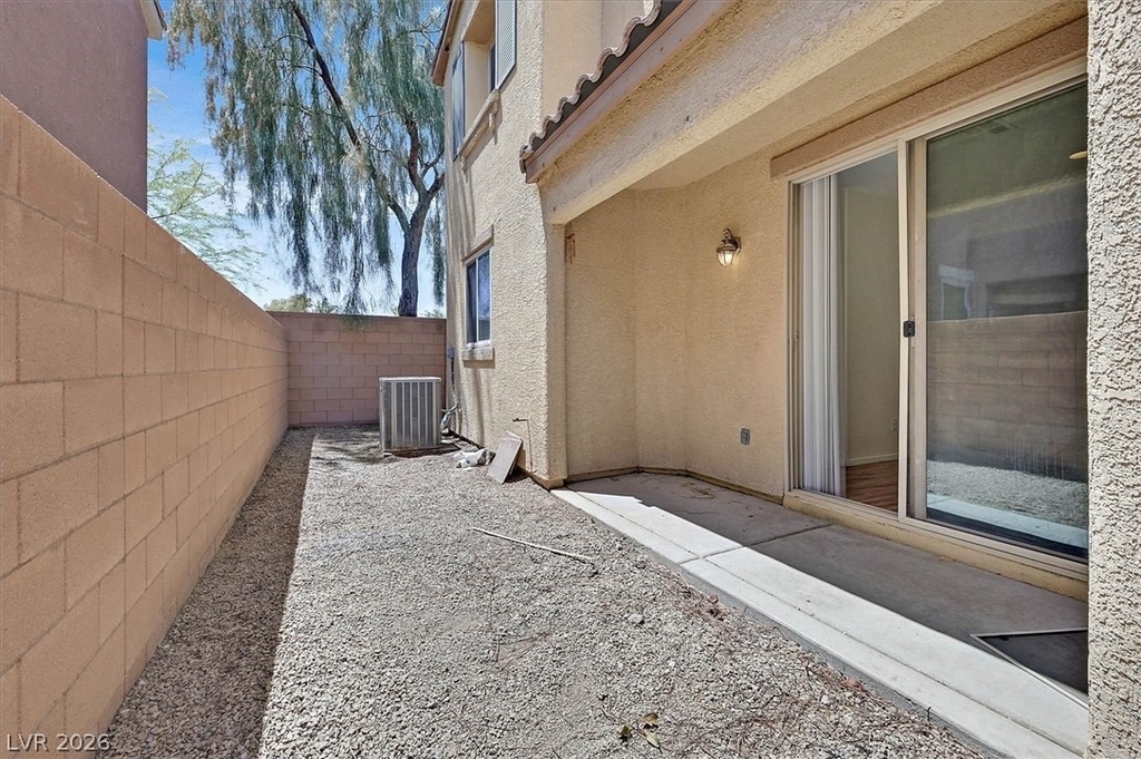 10187 Palazzo Marcelli Court - Photo 21