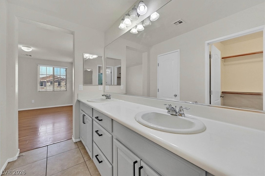 10187 Palazzo Marcelli Court - Photo 14