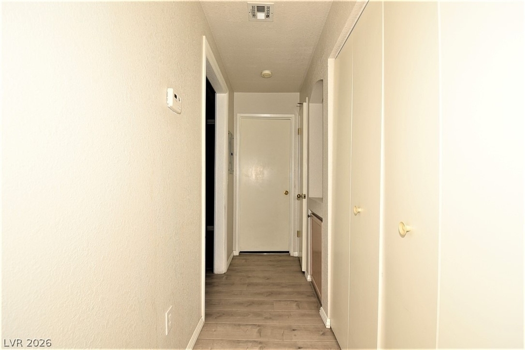 5415 W Harmon Avenue - Photo 5