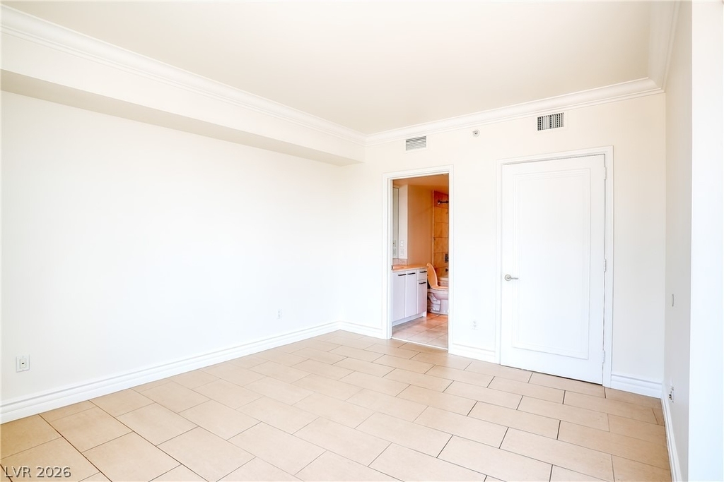222 Karen Avenue - Photo 3